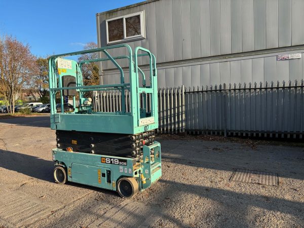 2021 JCB S1930E-Li - Image 2